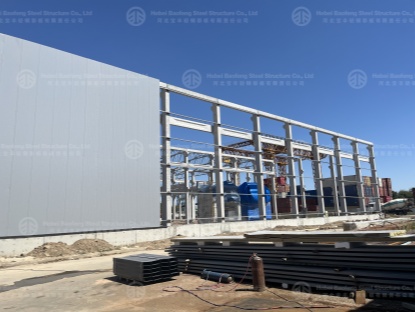 Steel structure warehouse built in Central Asia