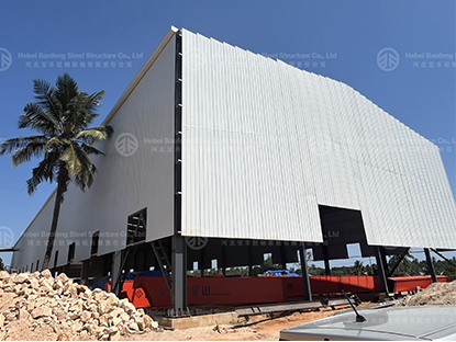 Steel warehouse with crane build in Tanzania